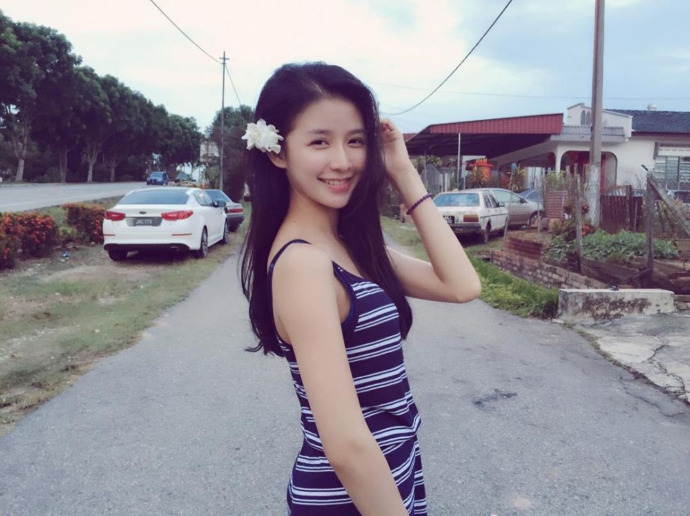 大奶牛女神蔡卓宜户外治愈笑容甜美迷人气质图片