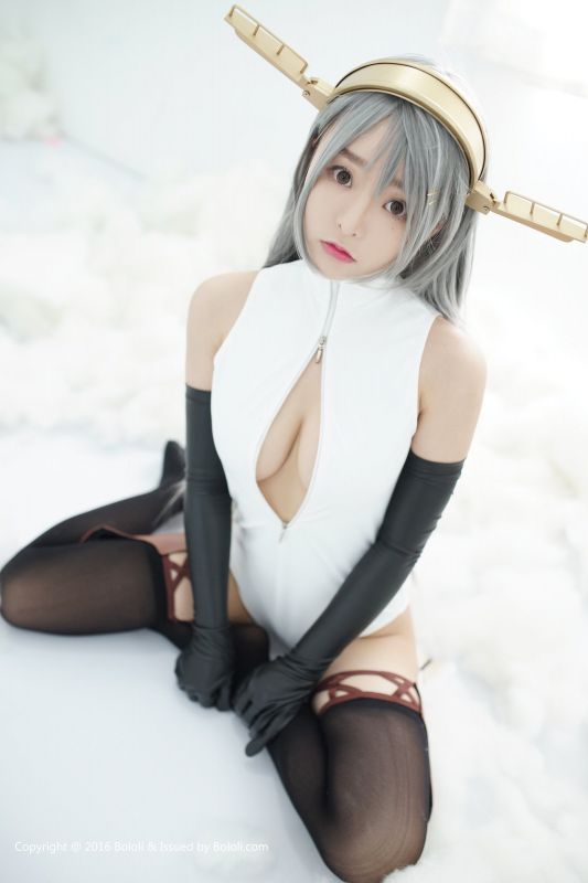 90后美胸美女柳侑绮COS性感酥胸诱惑