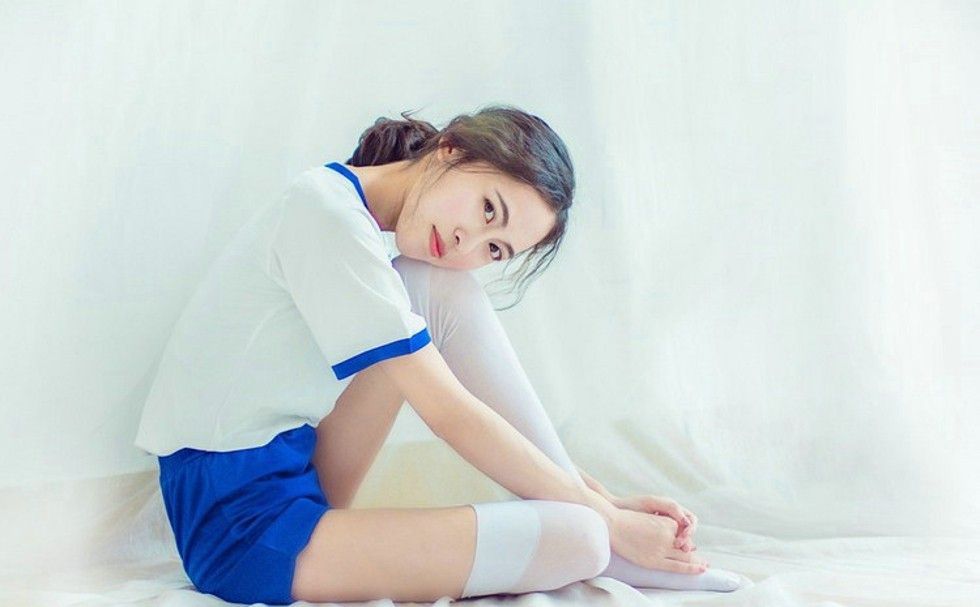 吃西瓜的俏皮可爱美少女唯美清甜夏日性感诱人私房照