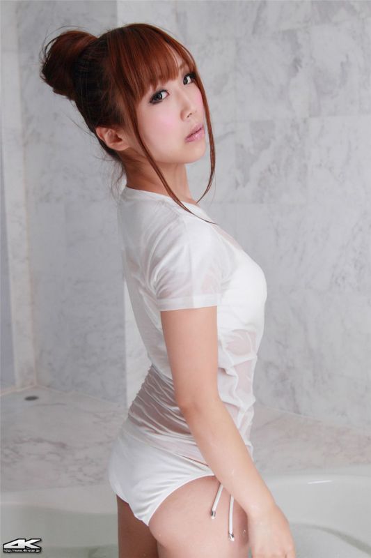 日本美女浴室性感写真 日本美女歌手如月くるみ浴室性感写真