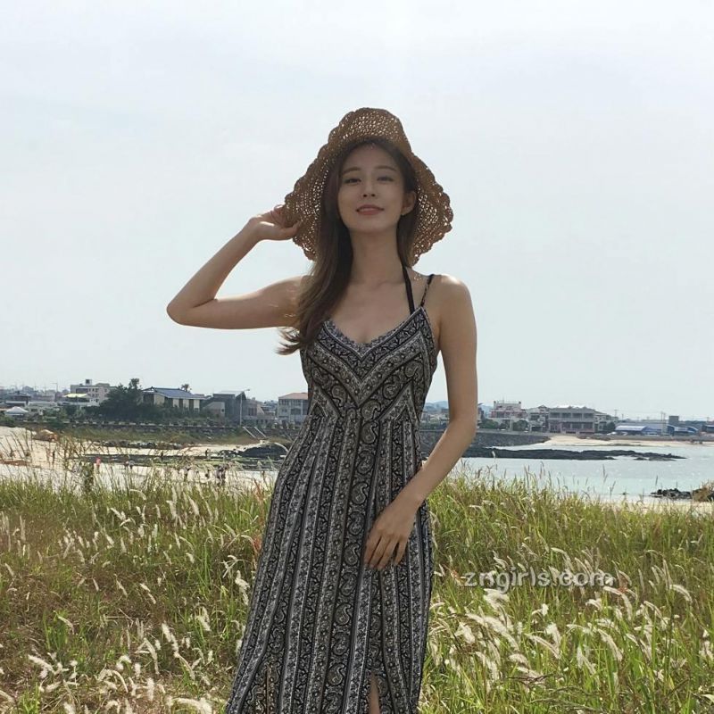 韩国美女BoraKim私房美照气质迷人
