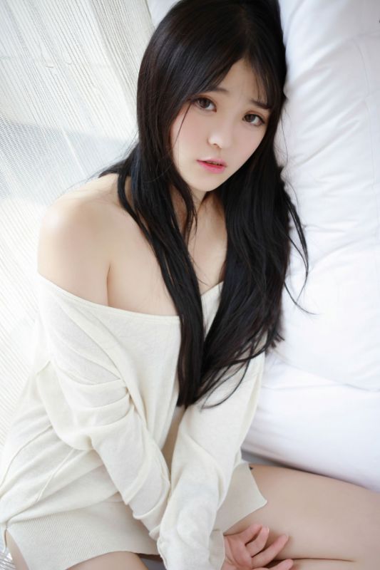 骚美性感少妇牛奶肌肤白嫩诱人香肩玉兔乳沟人体艺术