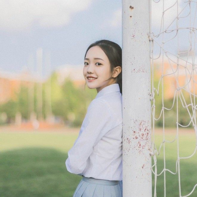 甜美少女操场马尾青春活力阳光校园写真