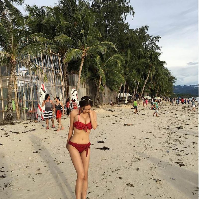 南韩极品大胸美模MINNNNNNN自拍性感美照