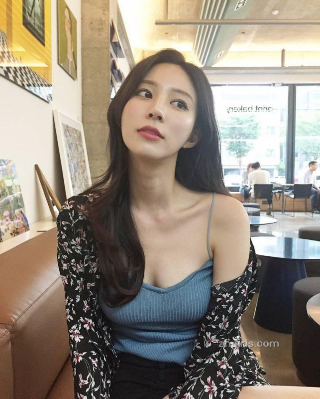 韩国美女BoraKim私房美照气质迷人
