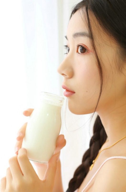 青春靓丽妹妹居家双马尾甜美俏皮小清新高清写真