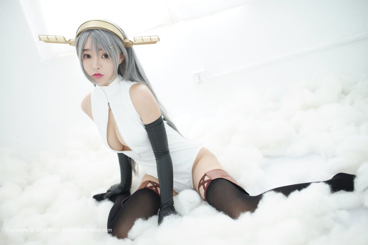 90后美胸美女柳侑绮COS性感酥胸诱惑