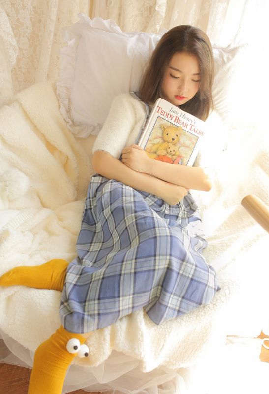 极品童颜幼妻美女床上妩媚妖娆性感图片