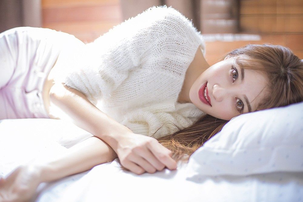 风情丽人美女丰韵翘臀妖娆曲线写真
