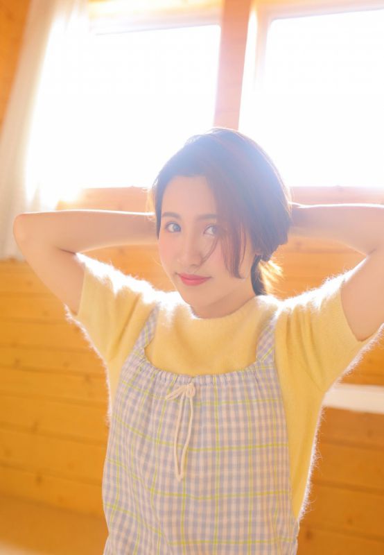 御姐美女私房内衣大胆美乳销魂人体激情艺术写真