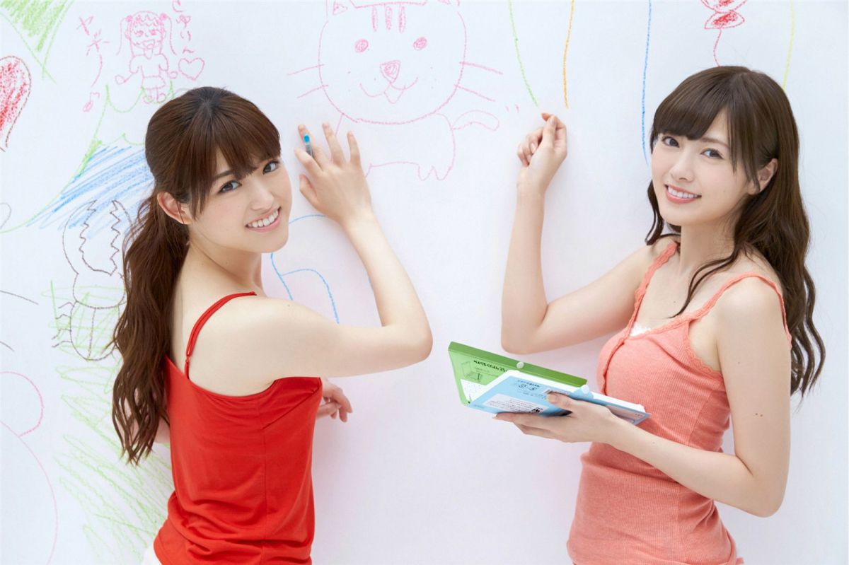 日本女子组合乃木坂46私房清纯写真大片