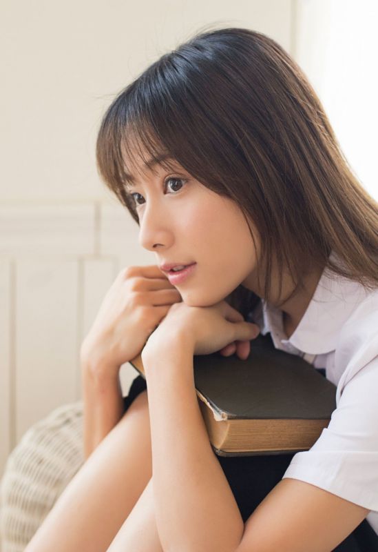 娇嫩可爱少女居家小清新生活纯真甜美写真