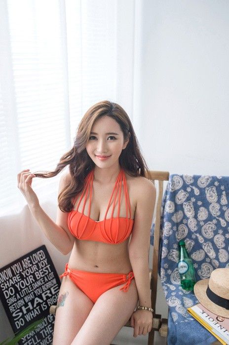 韩国火辣美女模特李妍静泳装摄影人体艺术写真