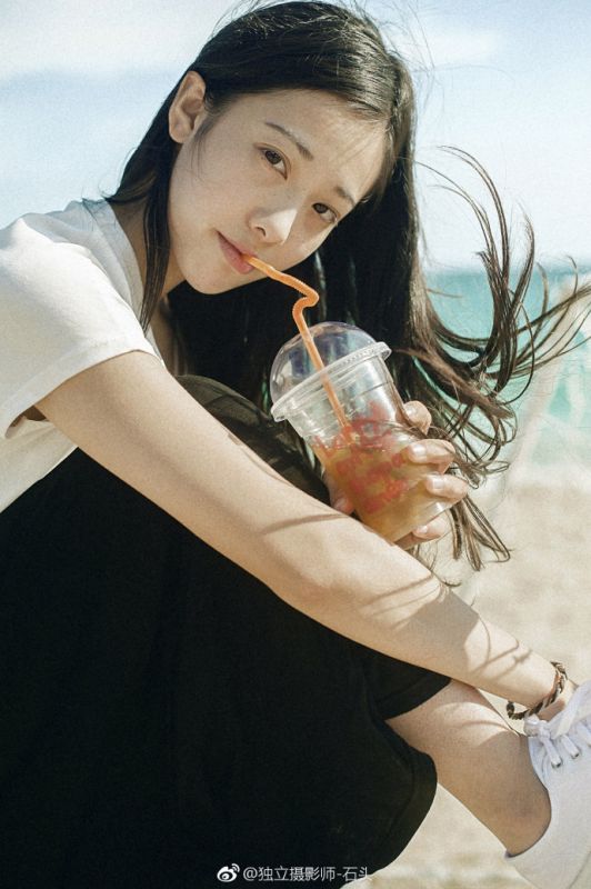 长发风情美女海边妖娆风骚诱惑性感御姐写真