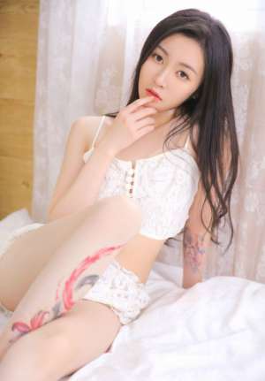 韩国大学生美女成熟性感闺房大胆诱人内衣写真