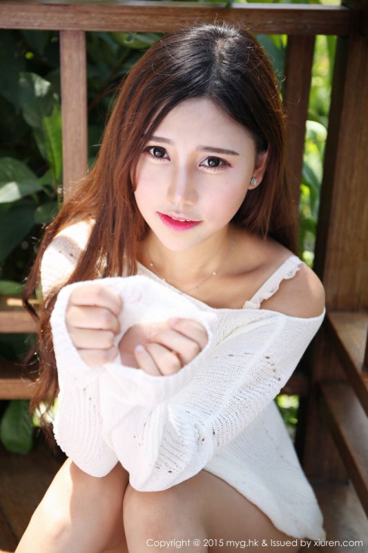 宅男女神Milk楚楚小清新迷人外拍