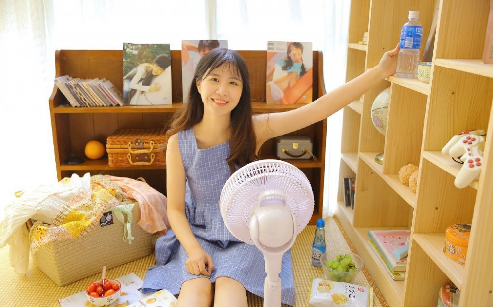 极品清纯萝莉私房长腿诱人尺度极大的图片艳照