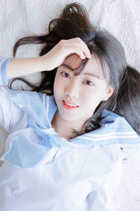 校园jk美少女长发唯美氧气写真图片
