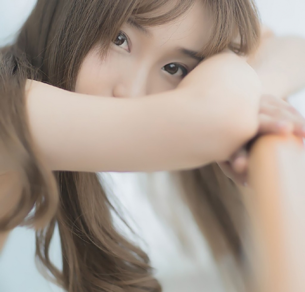 舞蹈美女御姐长腿美足惹火姿态写真