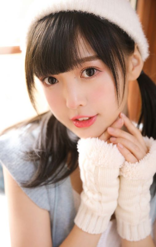 大胆开放萝莉甜美花边情趣内衣性感酥胸图片