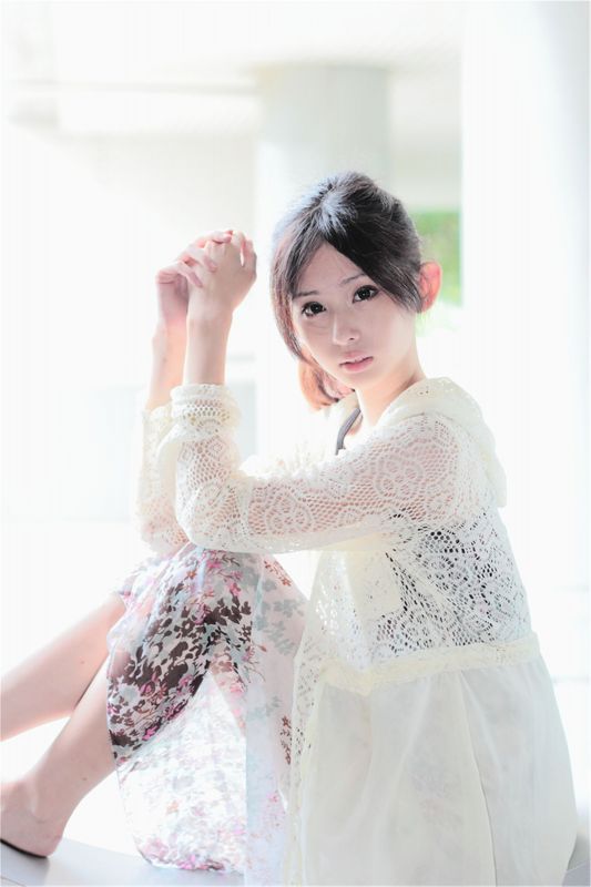 台湾甜美女孩梅杜莎高清外拍