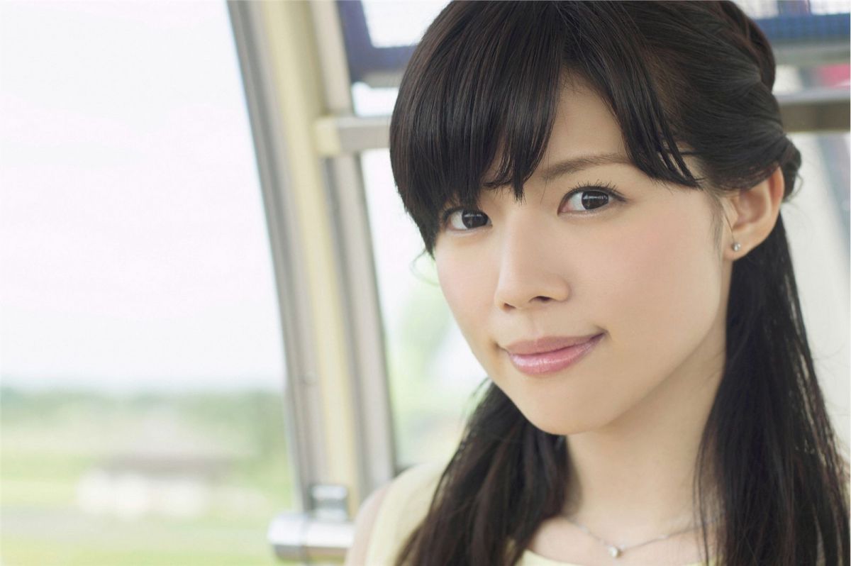 日本90后美女松川佑依子清新外拍