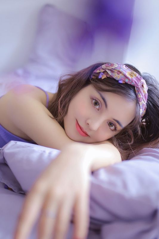 混血儿美女淡雅性感私房酥胸美臀诱惑写真