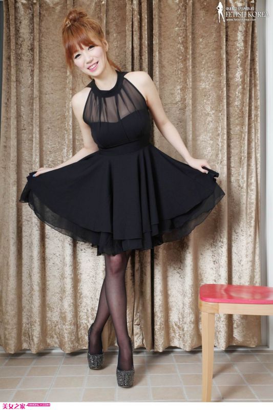 韩国趋向俱乐部里的性感美女高清图