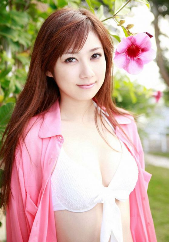 妩媚比基尼美女室内性感撩人写真