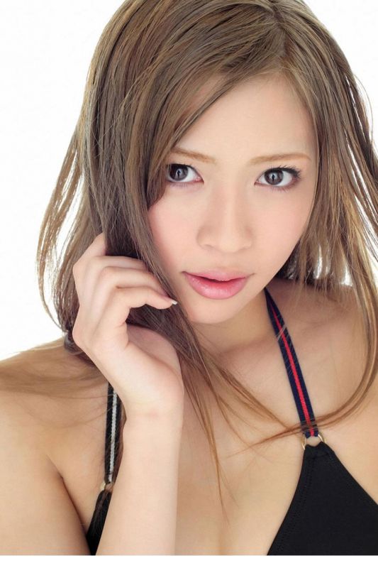 黑色比基尼美女性感高清写真集