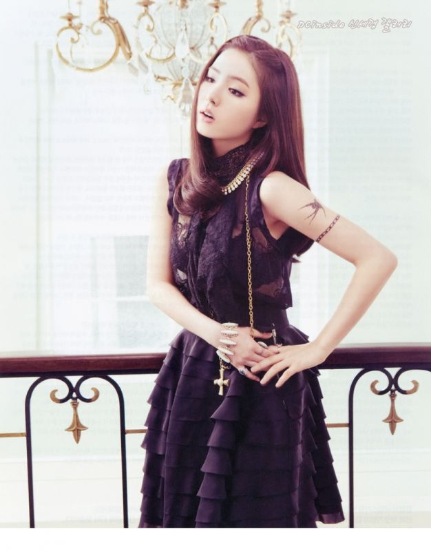 清纯明星申世京可爱甜美写真