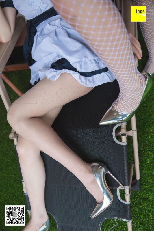 九妹&梦梦 《双生女仆2》写真套图