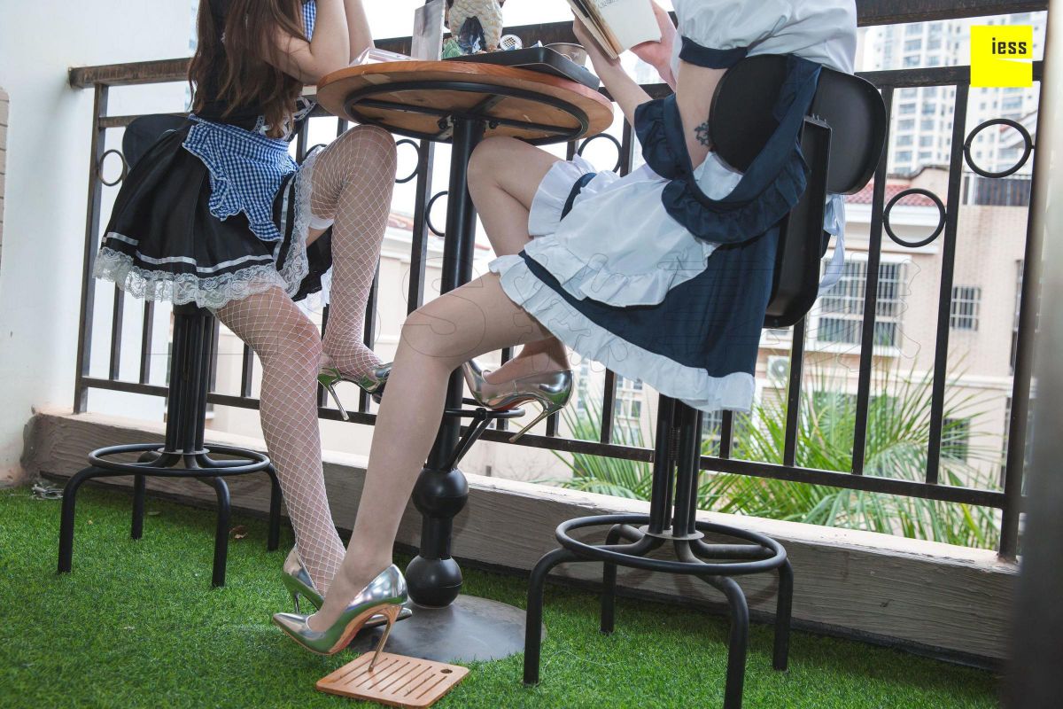 九妹&梦梦 《双生女仆2》写真套图