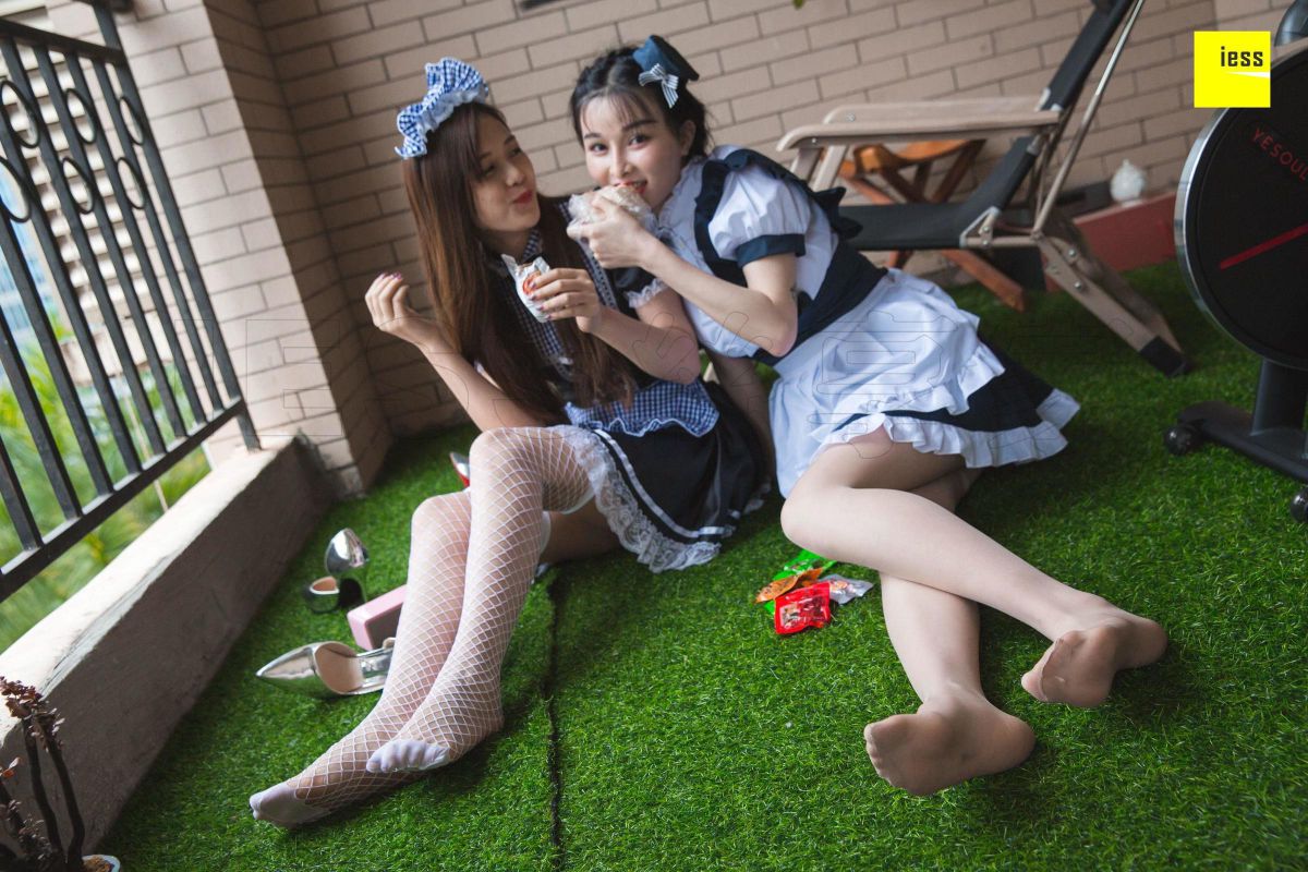 九妹&梦梦 《双生女仆2》写真套图