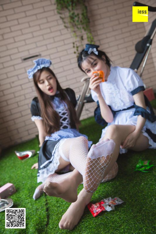 九妹&梦梦 《双生女仆2》写真套图