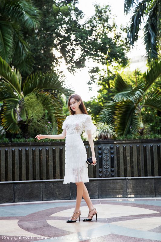 萌琪琪Irene 泳池写真