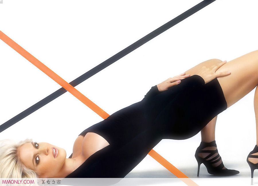 外国美女模特时尚比基尼写照