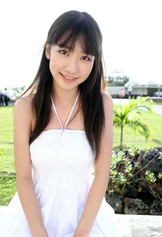 日本少女柏木由o清纯迷人写真