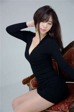 韩国性感美女宋珠娥身材火辣写真