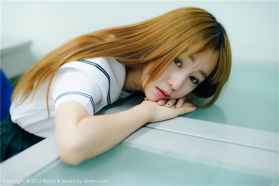 学生装美女王语纯室内清纯唯美写真照