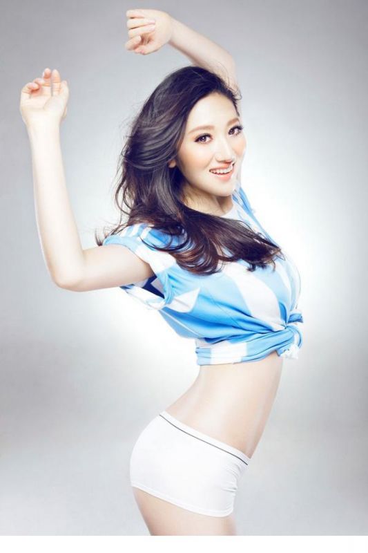 北舞校花张舒媛妖娆身姿高清大片