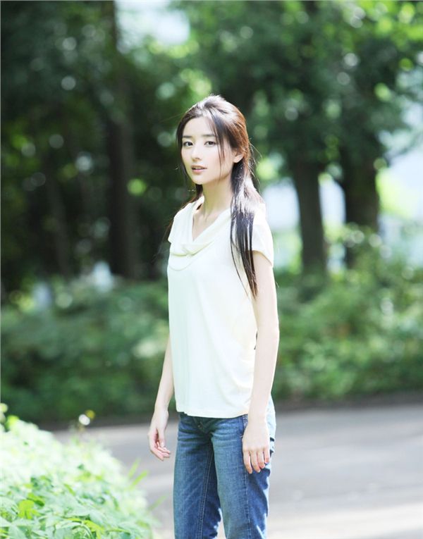 小清新校园美女迷人写真