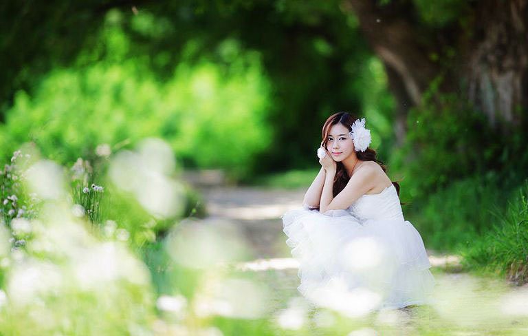 韩国美女尹惠熙户外迷人写真