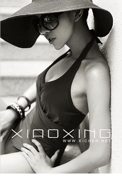 比基尼模特张杨娃娃性感写真