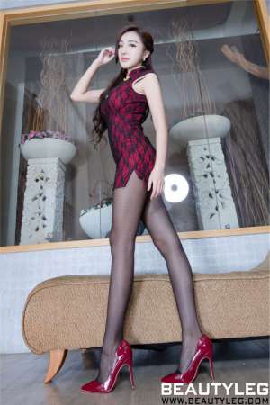 极品美女模特Syuan酒店迷人美足秀
