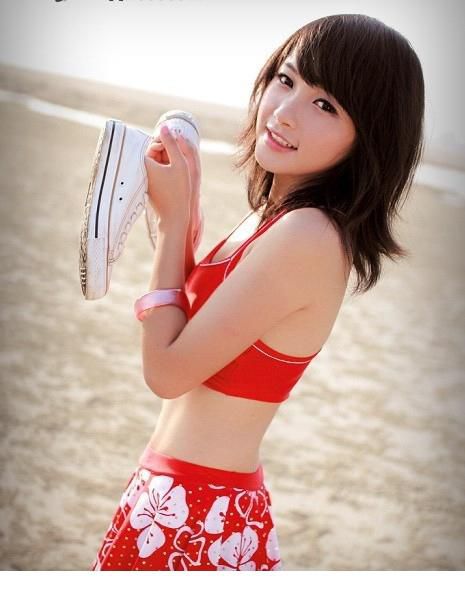 沙滩比基尼美女高清写真集