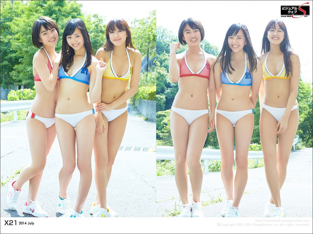 日本学生制服美女户外清纯图片