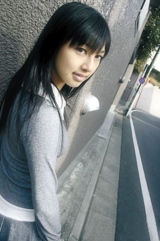 3d肉蒲团原纱央莉丰满诱人身材写照