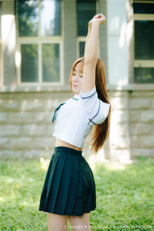 学生装美女王语纯室内清纯唯美写真照