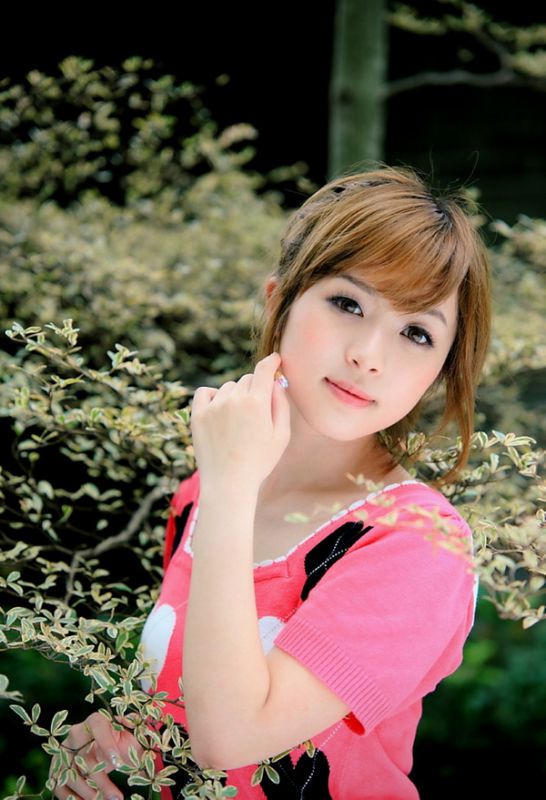 可爱清纯女生甜美街拍